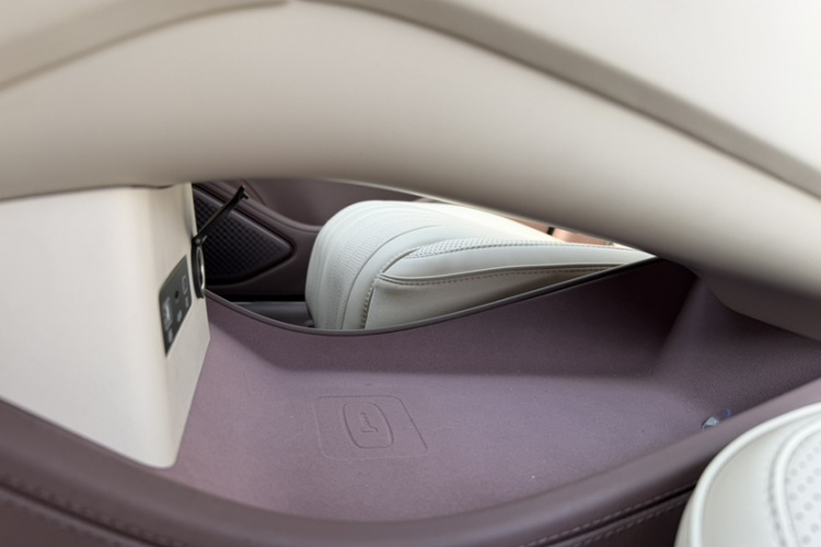 腾势Z9GT 2024款 1100四驱Max版局部细节9001