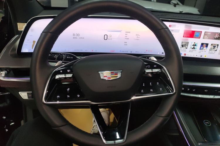 凯迪拉克XT5 2025款 2.0T 铂金型中控内饰13