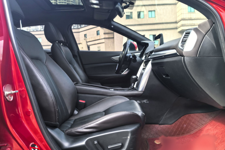 马自达CX-4 2018款 2.5L 自动四驱蓝天激情版 国V中控内饰7001