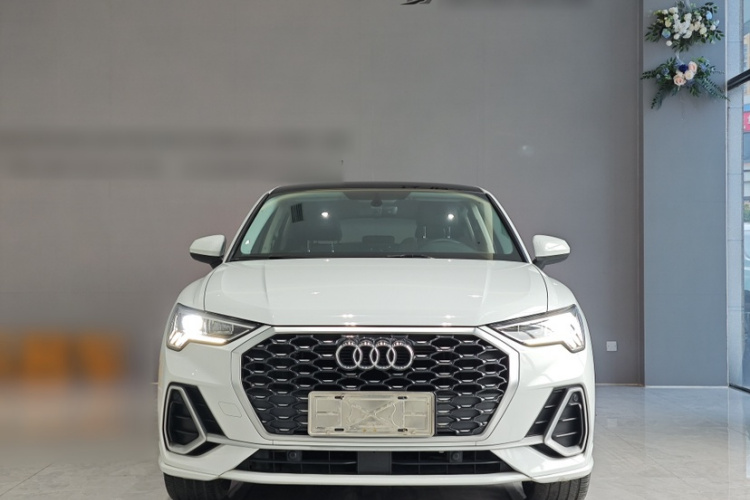 奥迪Q3 Sportback 2020款 40 TFSI 时尚型车身外观6001
