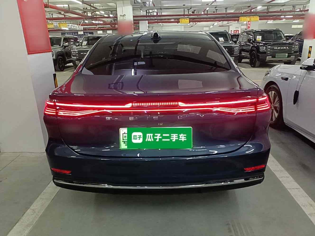 吉利银河 银河A7 2025款 EM-i 150km 星舰版(3)
