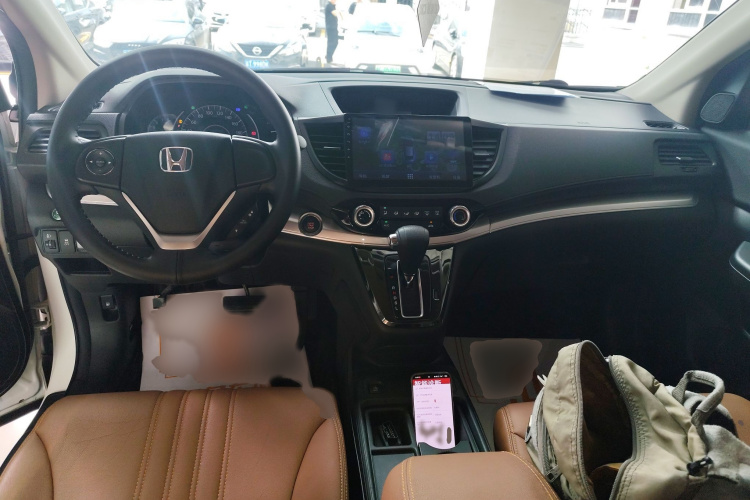 本田CR-V 2016款 2.0L 两驱经典版中控内饰7002