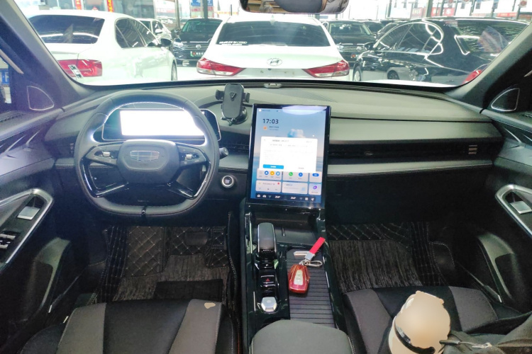吉利汽车 2023款 博越COOL 1.5TD 智联+中控内饰12