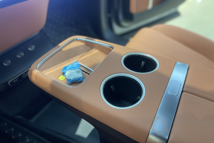 长安启源E07 2025款 增程 四驱 39kWh Max智驾版中控内饰7006