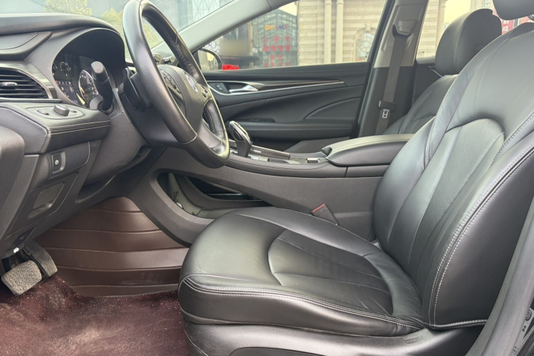 别克 君越 2020款 652T 豪华型局部细节19