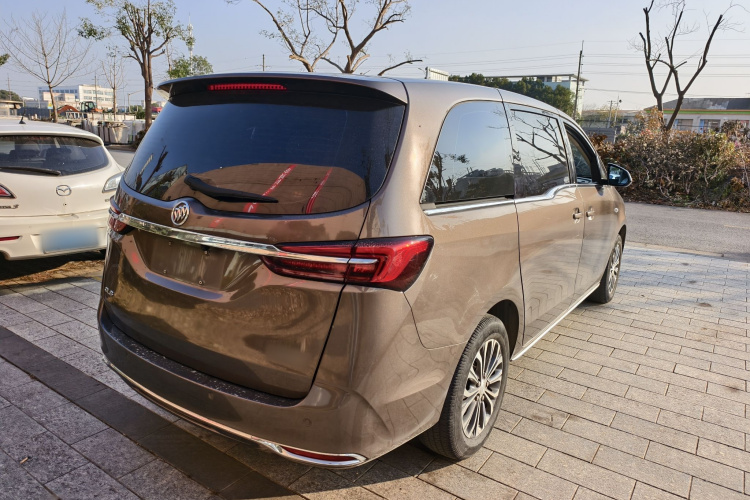 别克GL8 2023款 陆上公务舱 舒适型车身外观6004