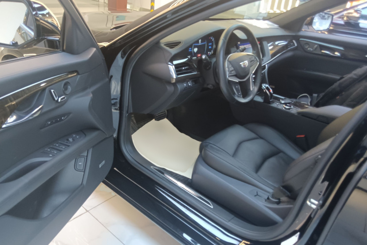 凯迪拉克CT6 2022款 28T 豪华型中控内饰7003