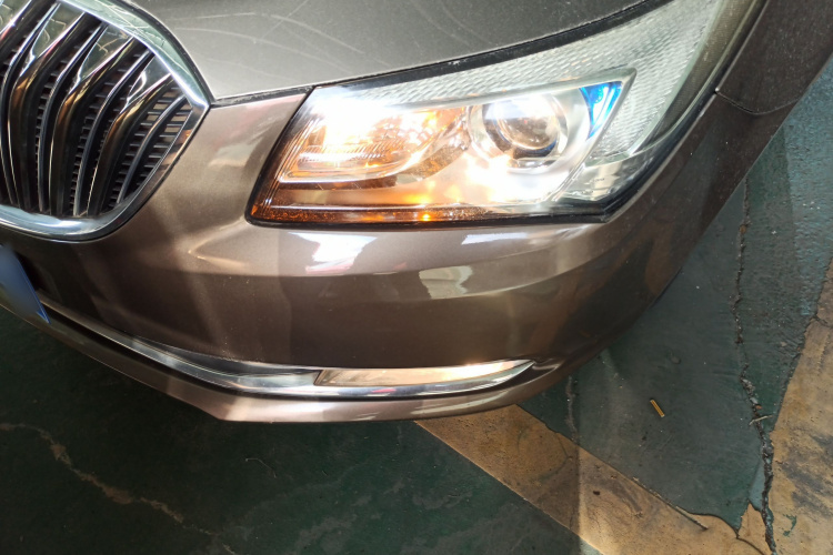 别克 君越 2013款 2.4L SIDI领先舒适型局部细节36