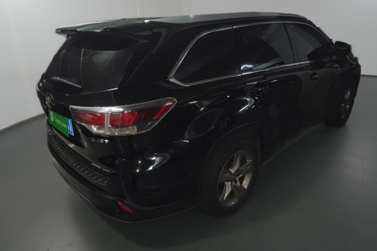 丰田 汉兰达 2015款 2.0T 四驱豪华版 7座车身外观7