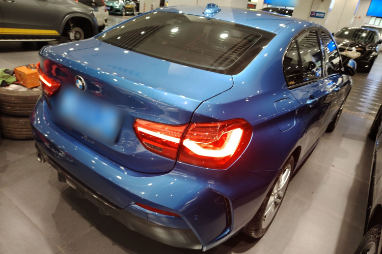 宝马1系 2019款 118i M运动套装车身外观6005