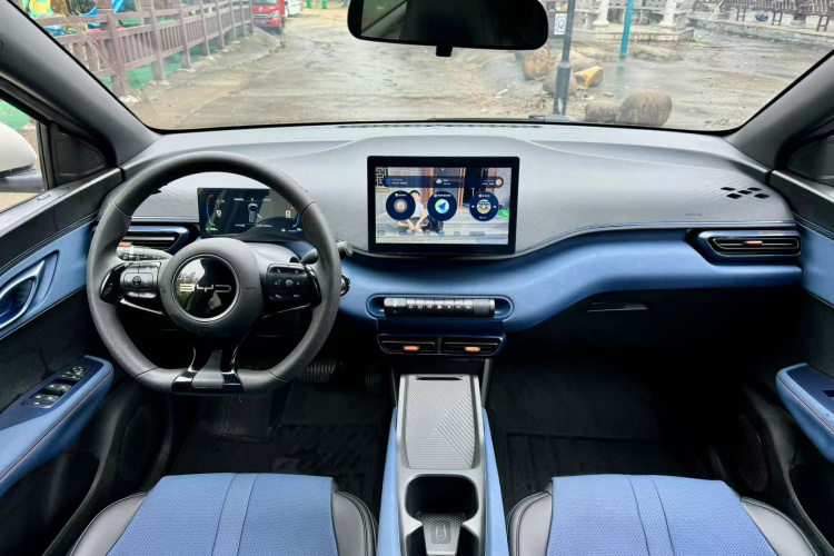 比亚迪 海鸥 2024款 荣耀版 305km 活力版中控内饰7002