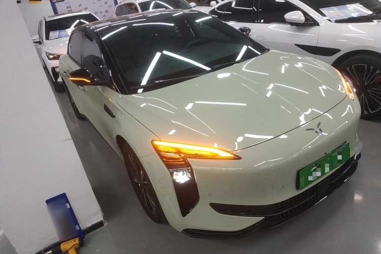 红旗EH7 2024款 690 Pro车身外观3