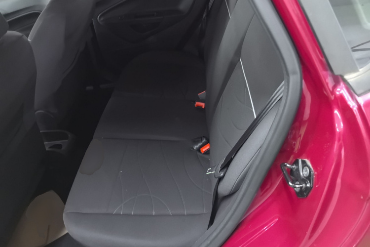 福特 嘉年华 2013款 两厢 1.5L 自动时尚型中控内饰7004