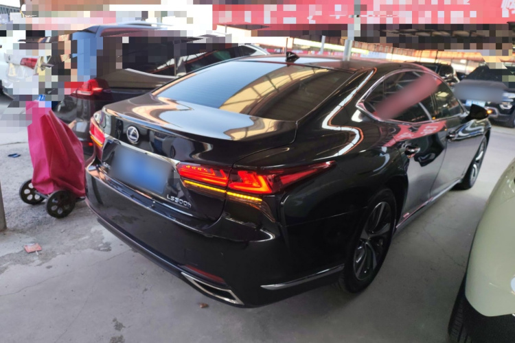 雷克萨斯LS 2021款 500h 卓越版车身外观6005