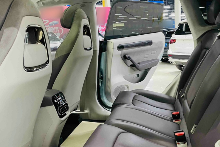 零跑汽车 零跑C11 2023款 增程 285智享版中控内饰7001