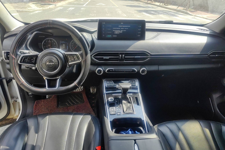 众泰T600 Coupe 2017款 1.5T 自动尊享型中控内饰7001