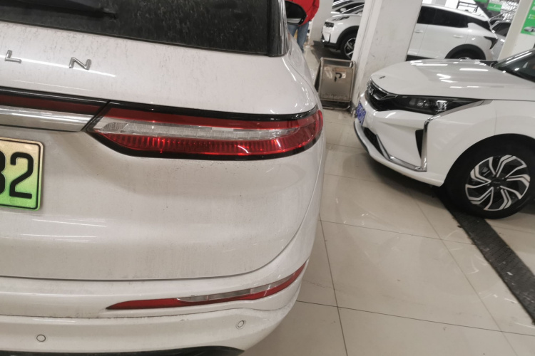 林肯 冒险家新能源 2021款 PHEV 四驱e享版车身外观9