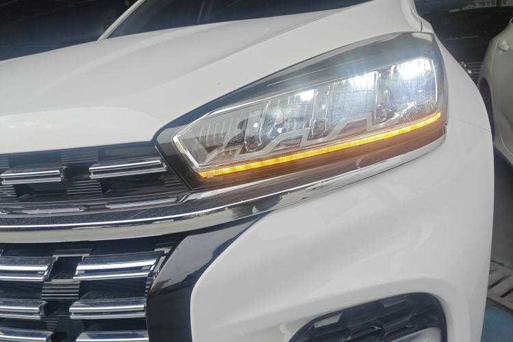 奇瑞 瑞虎8 2020款 230TCI 自动精英版局部细节36