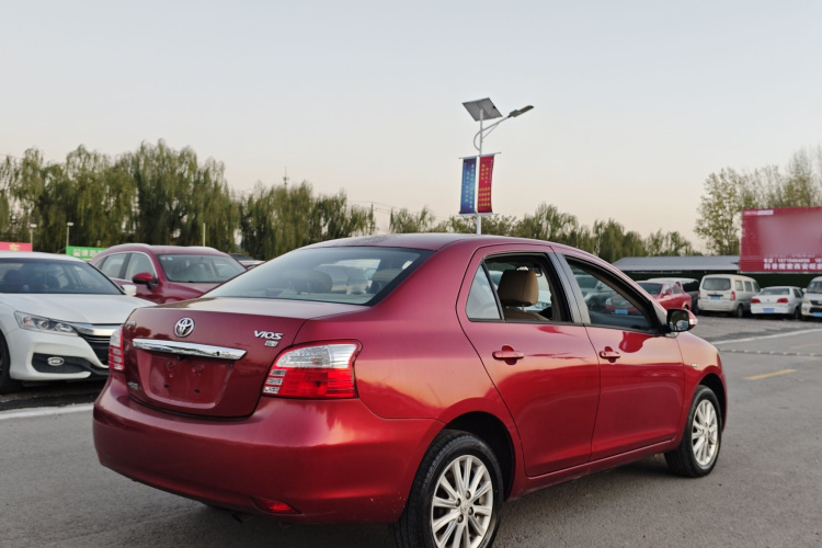 丰田 威驰 2011款 1.6L GL-i 天窗版 AT车身外观6003