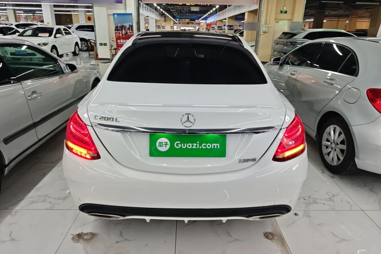 奔驰C级 2017款 C 200 L 运动版车身外观6