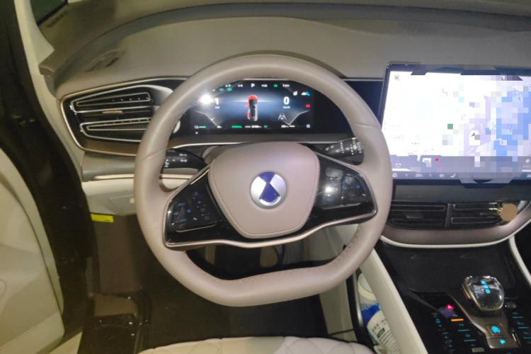 腾势D9 2022款 DM-i 970 四驱旗舰型局部细节13