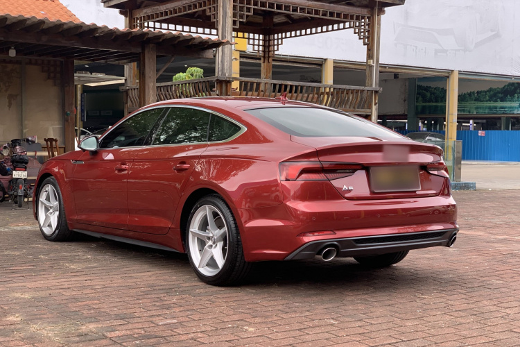 奥迪A5 2019款 Sportback 40 TFSI 时尚型车身外观6007