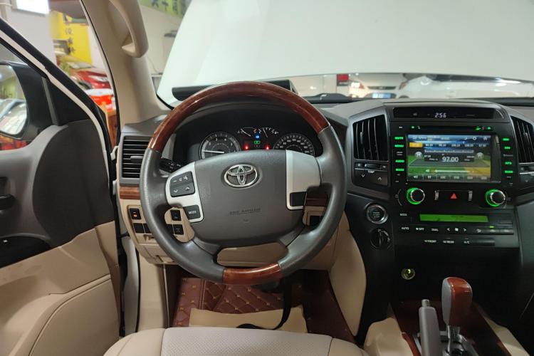 丰田 兰德酷路泽（平行进口） 兰德酷路泽4.0 局部细节13