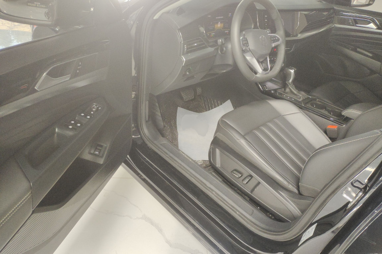 大众 帕萨特 2023款 改款 280TSI 商务版中控内饰7003