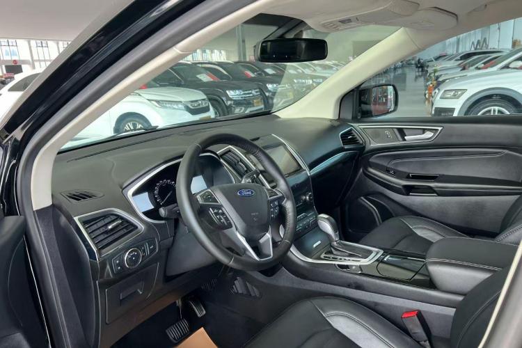 福特 锐界 2018款 EcoBoost 245 两驱豪锐型 7座 国V中控内饰7001