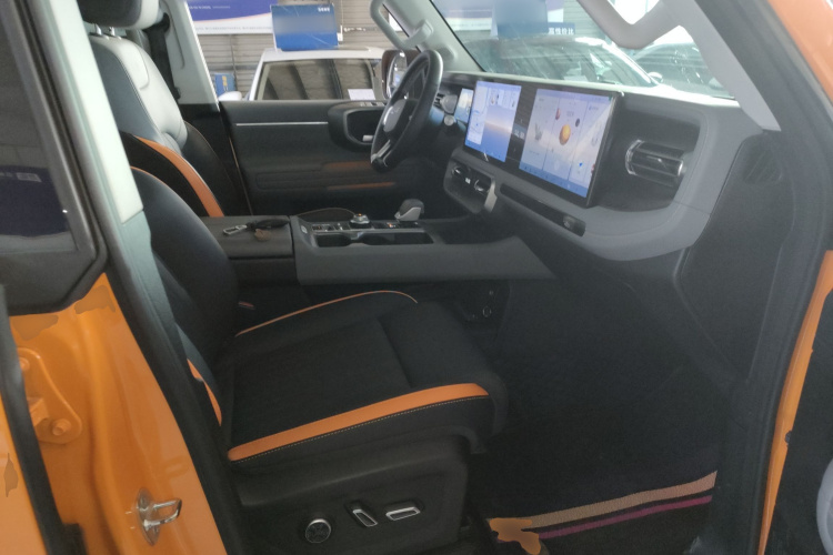 北京越野 北京BJ40 2024款 2.0T 全新城市猎人版 侠客型局部细节41