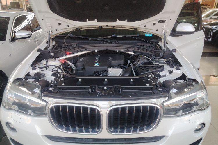 宝马X3(进口) 2016款 sDrive20i机舱底盘24