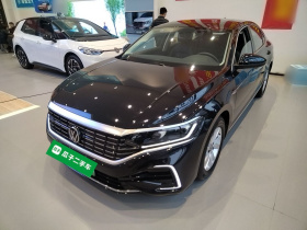 大众 帕萨特新能源 2025款 430PHEV 混动商务版