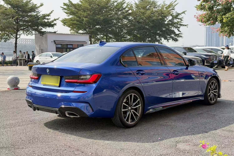宝马3系 2020款 320Li M运动套装车身外观6001