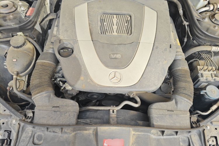 奔驰E级 2012款 E 300 L 时尚型局部细节24