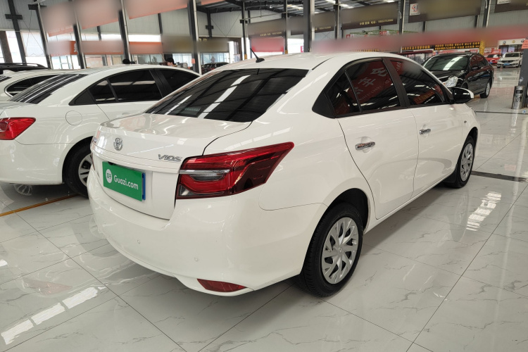 丰田 威驰 2022款 1.5L CVT创行CARE版车身外观6005