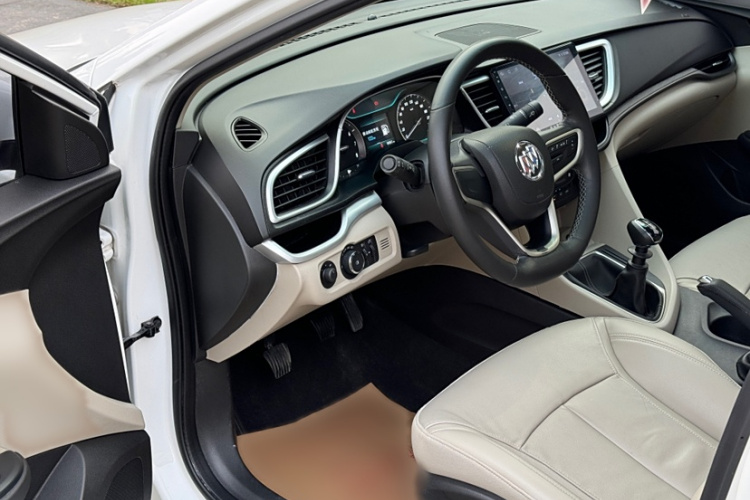 别克 英朗 2018款 15T 手动精英型 国V局部细节19