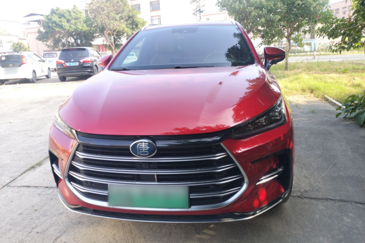 比亚迪 唐新能源 2021款 DM 2.0T 四驱高性能版创世旗舰型车身外观2