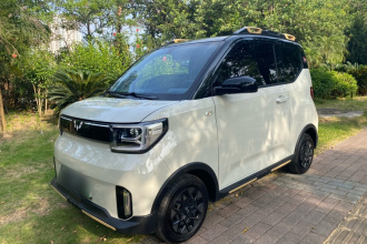 五菱汽车 宏光MINIEV 2022款 GAMEBOY 200km 玩咖款 磷酸铁锂