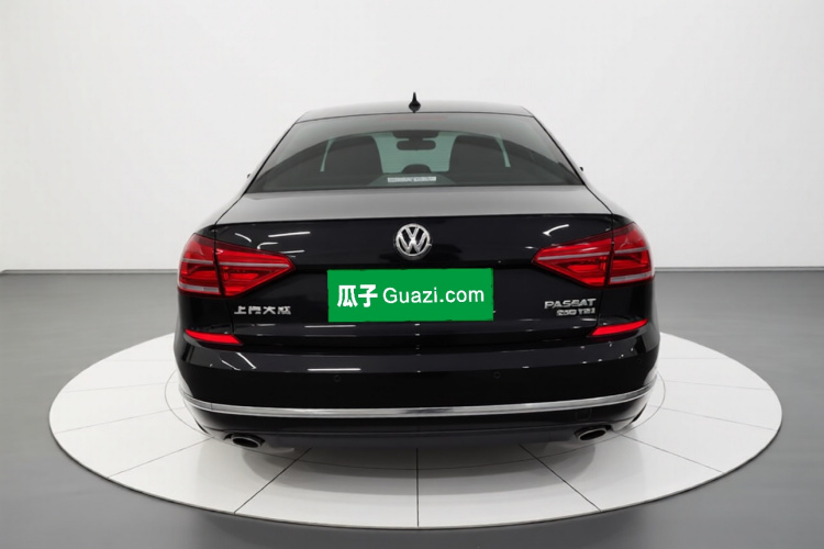 大众 帕萨特 2017款 330TSI DSG尊荣版车身外观6