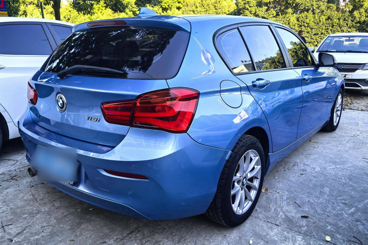 宝马1系(进口) 2016款 118i 领先型车身外观6005