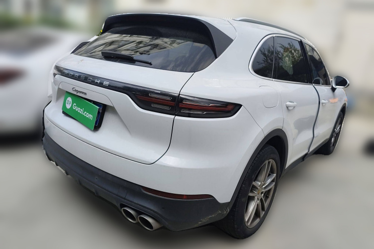 保时捷 2018款 Cayenne 3.0T车身外观6005