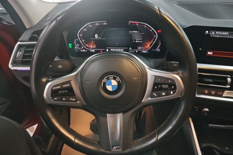 宝马3系 2021款 改款二 325Li M运动套装中控内饰13