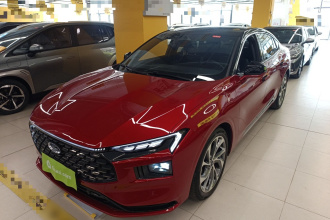 福特 蒙迪欧 2023款 EcoBoost 245 至尊型