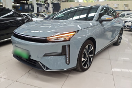 吉利银河 银河L6 2023款 125km 星舰