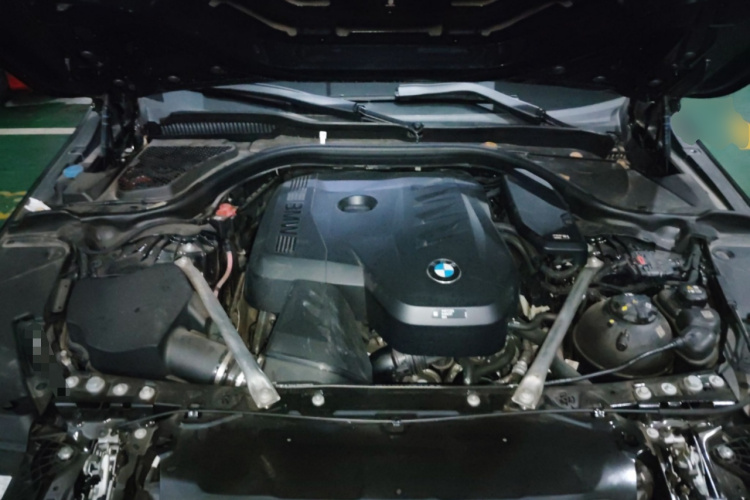 宝马5系 2025款 530Li 领先型 M运动套装局部细节24