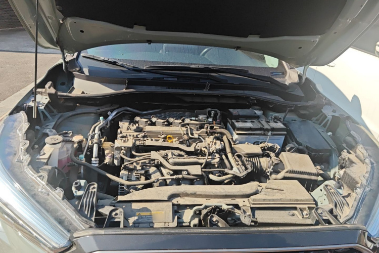 丰田 卡罗拉锐放 2022款 2.0L 旗舰版局部细节24