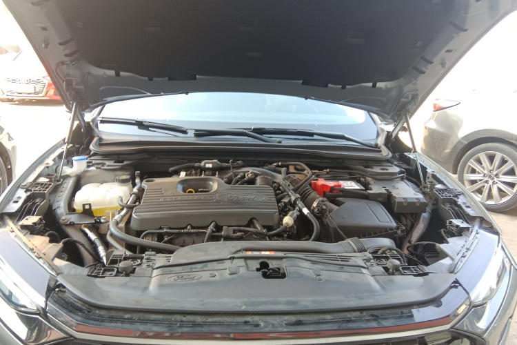 福特 蒙迪欧 2022款 改款 EcoBoost 245 时尚型机舱底盘24