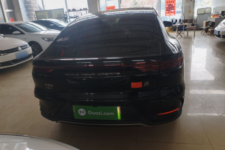 比亚迪 汉 2024款 DM-i 荣耀版 121KM 尊荣型车身外观6