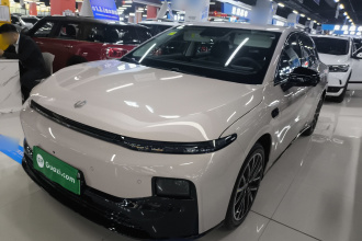 零跑汽车 零跑B01 2025款 550舒享版