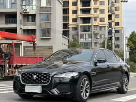 捷豹XFL 2022款 XFL 2.0T P250 两驱精英运动版
